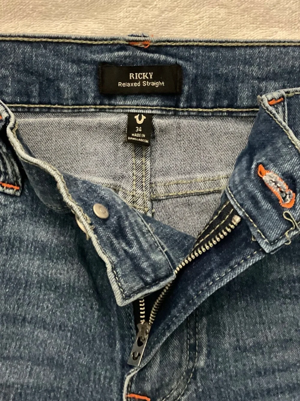 True religion RICKY Short .